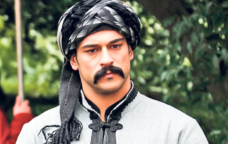 Boierul Malkocoglu, din «Suleyman Magnificul», a decis să se aşeze la casa lui: «Îmi doresc cât mai mulţi copii»