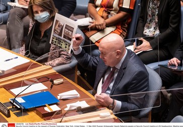 Ambasadorul Rusiei la ONU, Vassily Nebenzia, vorbește la reunirea Consiliului de Securitate, pe 11 martie, despre acuzația conform căreia Ucraina ar dezvolta arme biologice sub tutela Statelor Unite. Foto: Profimedia