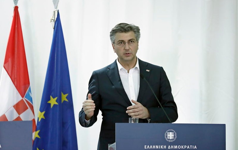 Premierul croat refuză să intre în autoizolare după scurta sa întâlnire cu Novak Djokovici, testat pozitiv la COVID-19. “Nu a fost un contact apropiat”