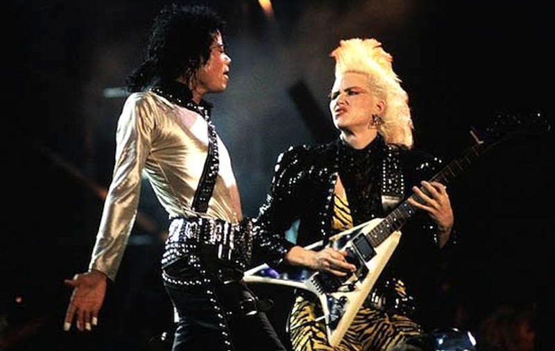 Jennifer Batten, chitarista lui Michael Jackson: "Datorită lui am reuşit să-mi cumpăr o casă"