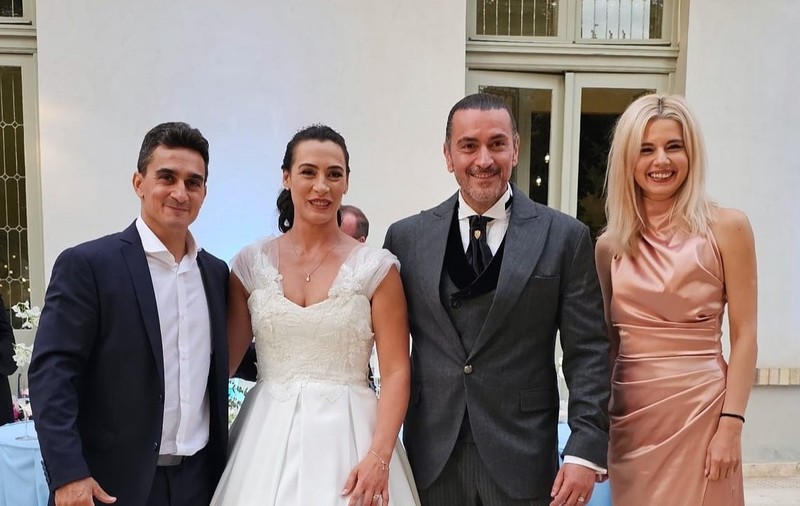 Cum a apărut Marian Drăgulescu la nunta Cătălinei Ponor. A fost însoțit de iubita Simona Carmen, care a atras atenția cu rochia aleasă