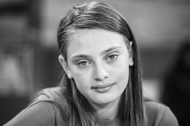 Vizita la redacție a fost un prilej pentru noi fotografii cu Adina