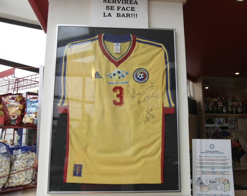 Trofeele lui Didi! Daniel Prodan a amenajat la Satu Mare muzeul echipei naționalei! GALERIE FOTO