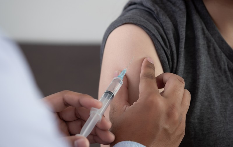 Vești bune: noul coronavirus nu pare să sufere mutații rapide, ceea ce înseamnă că un vaccin ar putea oferi protecție toată viața