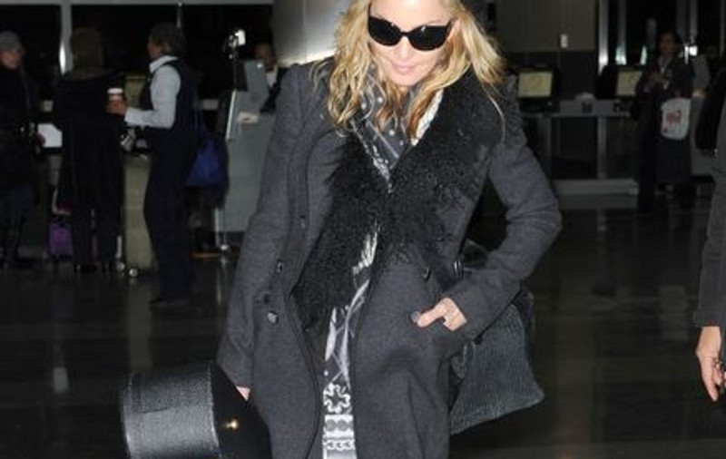 Madonna ia lecţii de franceză pentru a înţelege ce vorbesc copiii ei