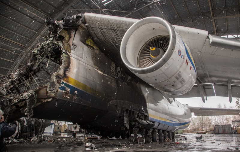 Ucraina va lansa un nou timbru în onoarea celui mai mare avion din lume, distrus de bombardamentele rusești