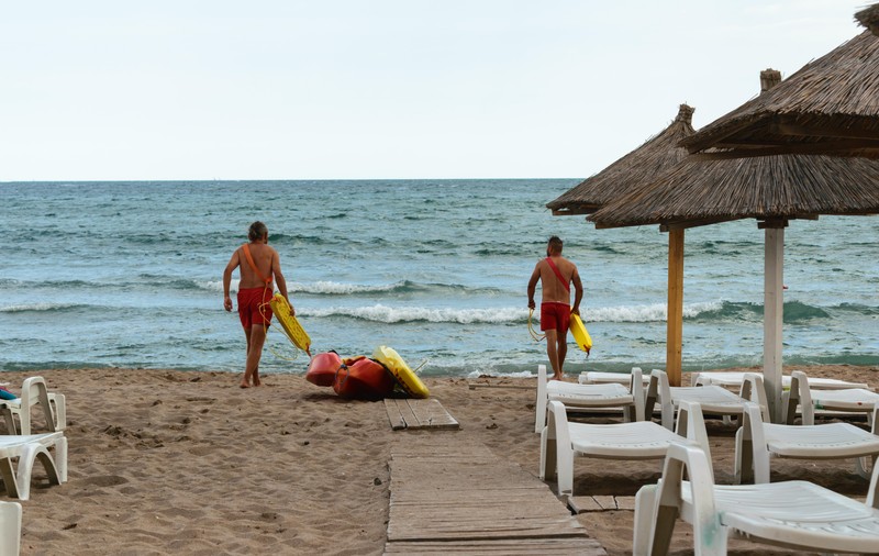 Rafila spune că „nu e niciun pericol” de holeră la Marea Neagră: „Sfătuiesc toți românii să meargă la mare”