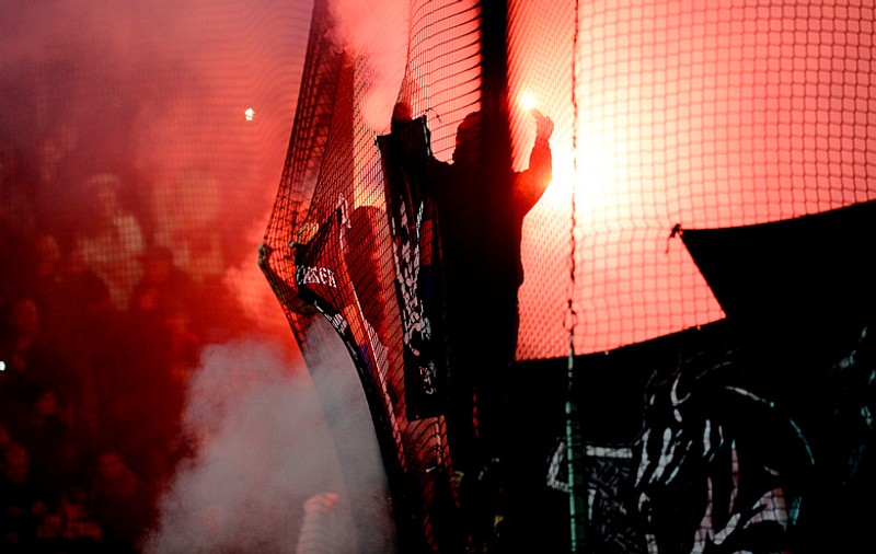 ŢSKA Moscova, sancţionată drastic de UEFA, pentru incidentele provocate de suporteri