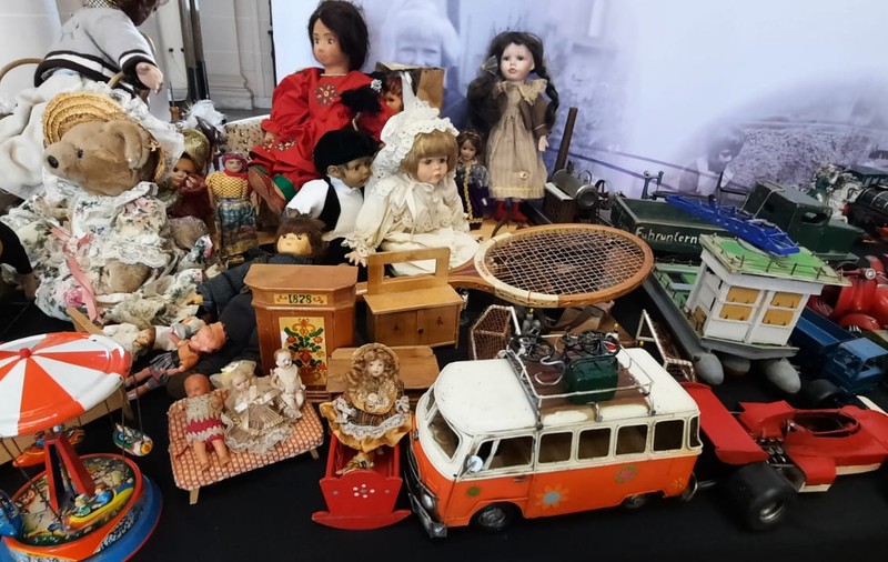 Muzeul Jucăriilor va fi deschis la Ploiești de Ziua Copilului. Unele exponate au o vechime de peste un secol și jumătate