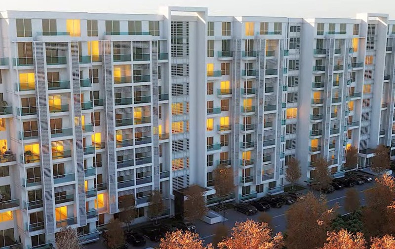 Angajați din Primăria Ploiești, trimiși în judecată pentru înșelăciune în dosarul „White Tower”. Zeci de apartamente au fost vândute ilegal