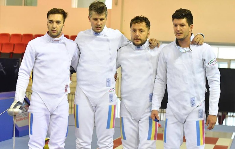 Echipa de spadă masculin a României a fost învinsă de Italia în optimi la CE de scrimă şi a terminat pe 15