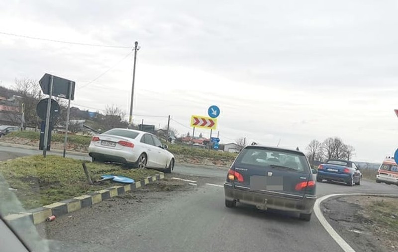 Polițist beat din Vaslui, către un coleg de la Rutieră, după ce a comis un accident: „Dacă scrii ceva rău, te împușc”