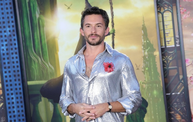 Jonathan Bailey, desemnat de revista People „cel mai sexy bărbat în viață”. Serialele de succes în care a jucat actorul