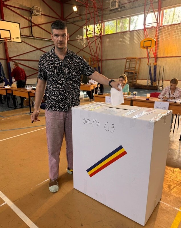 Tudor Chirilă reacționează dur după documentarul Recorder. Artistul așteaptă soluții de la Nicușor Dan și Ilie Bolojan: „Ajungem la concluzia că l-au împachetat securiștii”