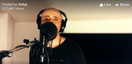 Melodia lui Călin Goia de la Voltaj, după prostele din România.Versurile au luat cu asalt întreg mediul virtual