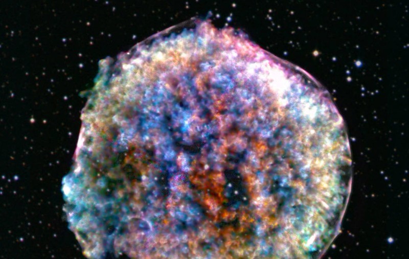 Moartea unei stele. Imagini spectaculoase cu supernova Tycho
