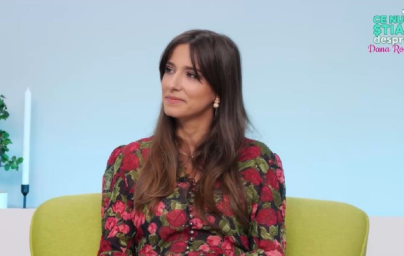 Ce nu știai despre Dana Rogoz: „Am căzut cu florile în fața lui Iliescu și m-au ridicat clovnii"