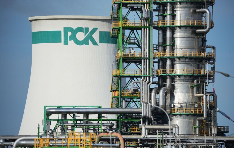 Cea mai mare companie petrolieră din Rusia raportează o prăbușire de 70% a profiturilor nete