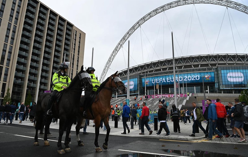 18 persoane au fost arestate la Londra în timpul meciului Anglia - Scoția, de la Euro 2020