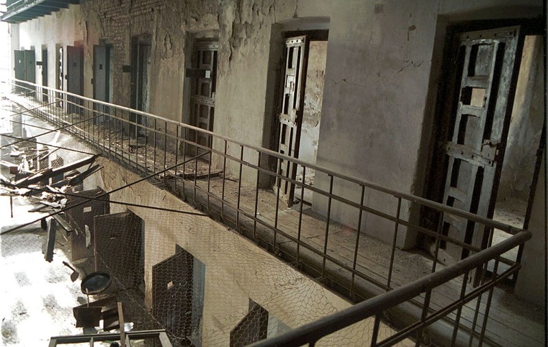 Polițiștii din penitenciare protestează în ultima zi din an, după ce Guvernul a publicat „Ordonanța Trenuleț” 
