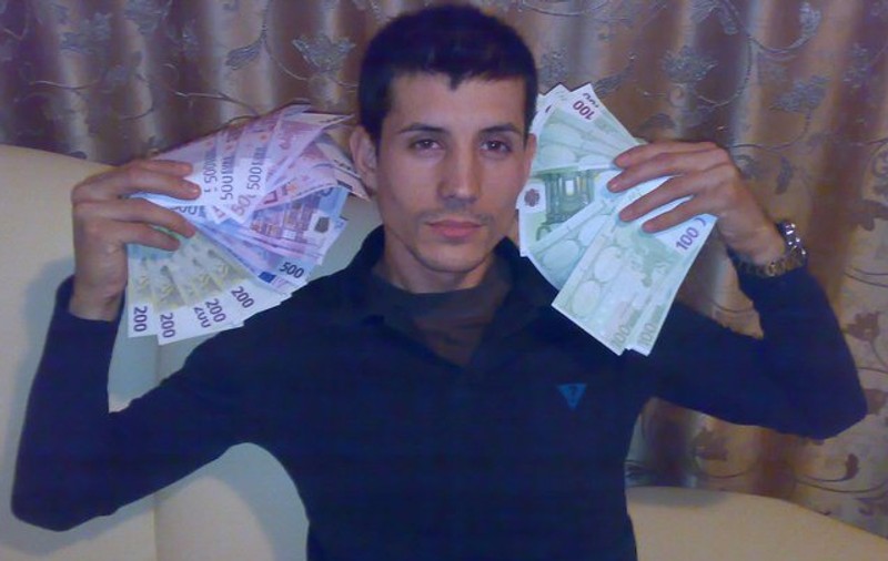Autorul masacrului de la Timișoara avea profil pe Facebook. Uite ce poze de cocalar își pusese! FOTO