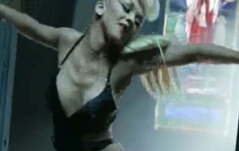 Video | O copiază Christina Aguilera pe Lady Gaga?