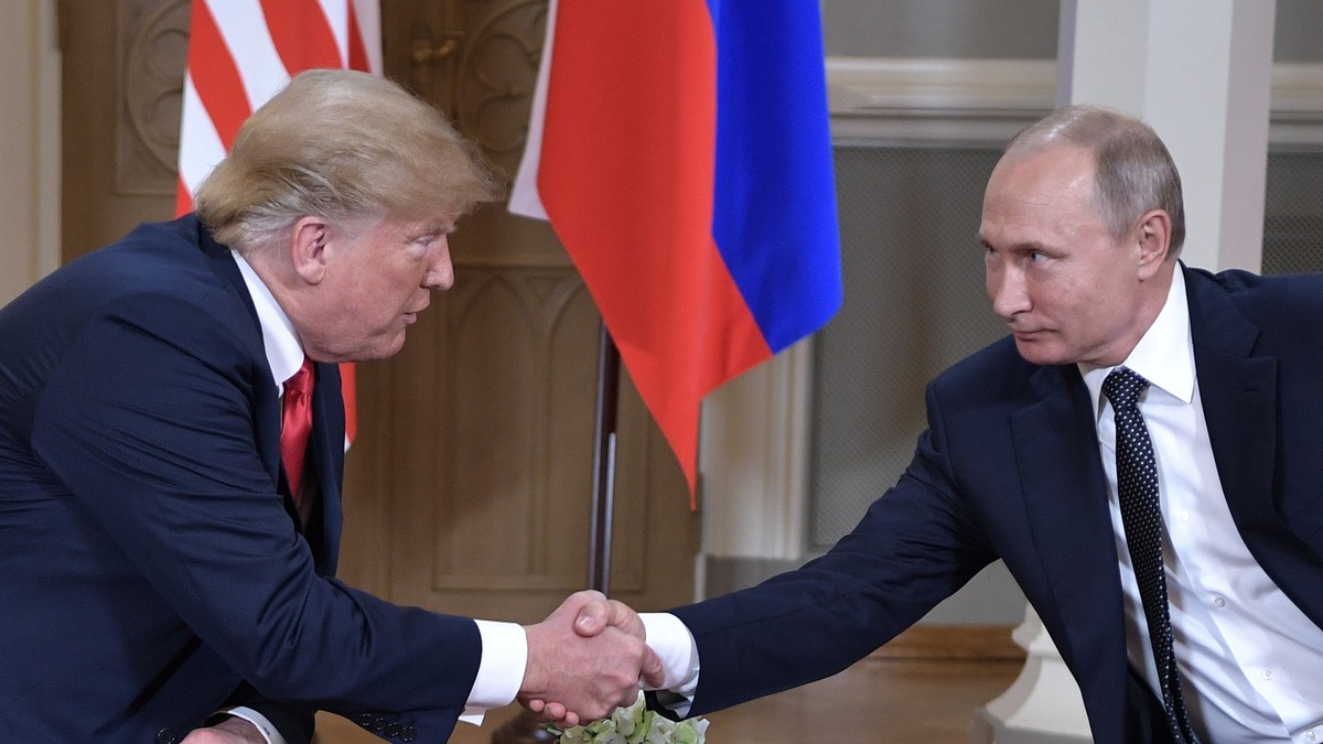 Donald Trump l-a invitat pe Vladimir Putin la Casa Albă