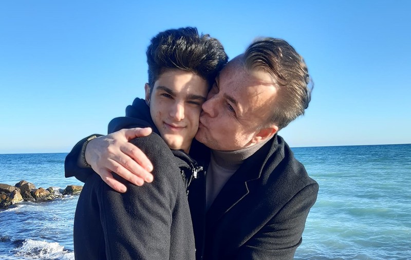Fiul lui Adrian Enache a debutat în cinematografie. Ce spune artistul despre David. „Eu nu prea am fost de acord cu temele, despre morbiditate, droguri”