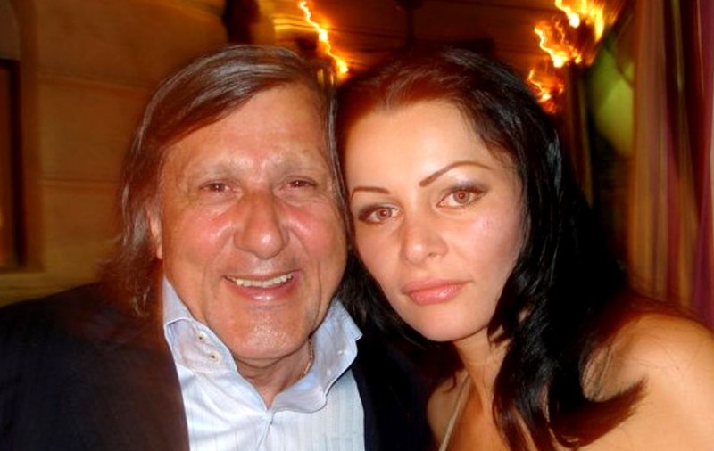 Ilie Năstase împlinește astăzi vârsta de 72 de ani. Brigitte, pusă într-o situație neplăcută chiar de ziua fostului tenismen. “Ești în plus”