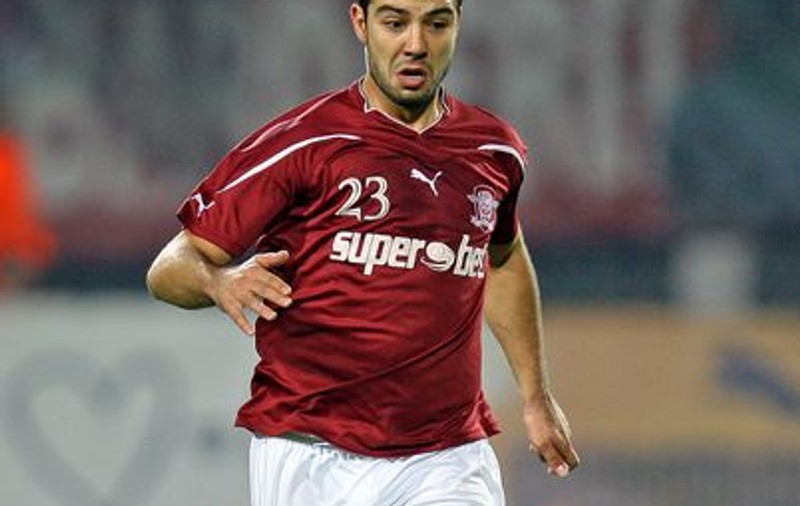 Dinamo l-a transferat pe bulgarul Boris Galchev şi Marius Constantin a revenit la Rapid