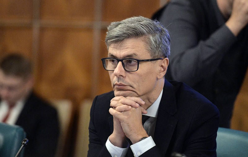 Ministrul energiei, aşteptat să vină cu ultimele modificări la legea offshore pentru gazele din Marea Neagră