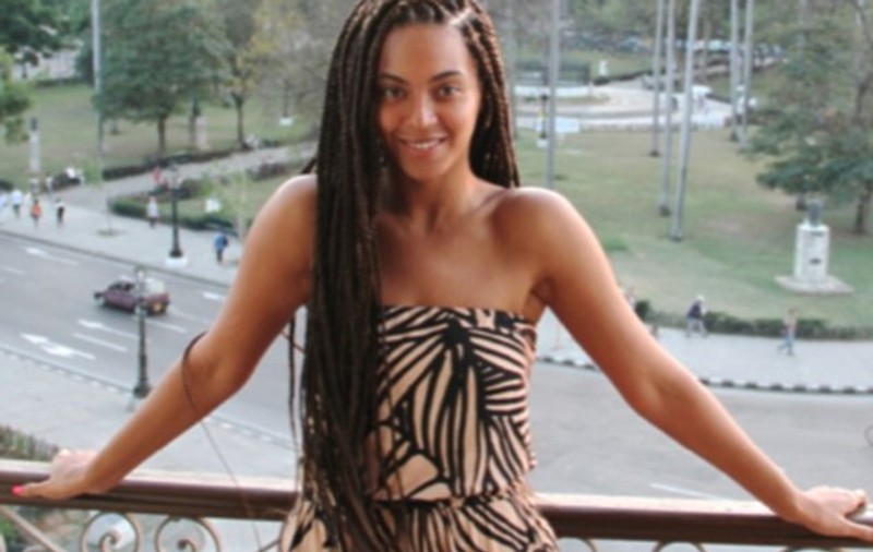 Beyonce nu se ascunde! Uite cât de bine arată şi fără pic de fard!  | FOTO