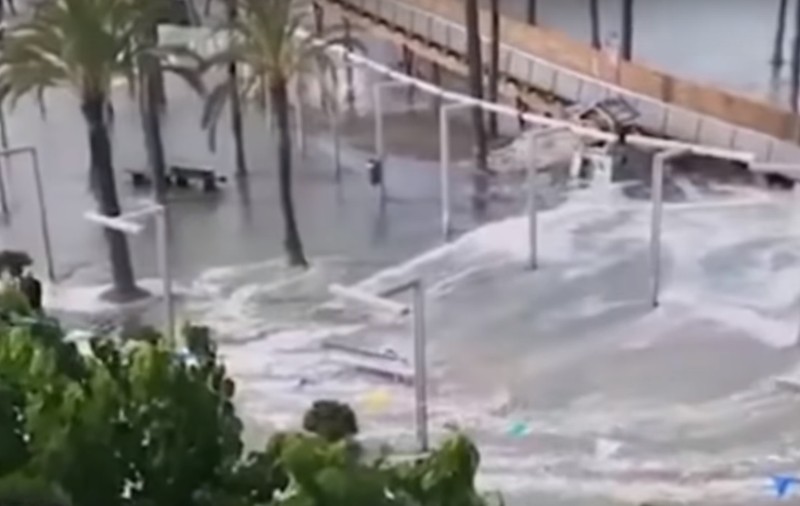 Un tsunami de peste un metru și jumătate a lovit Mallorca și Menorca din Spania
