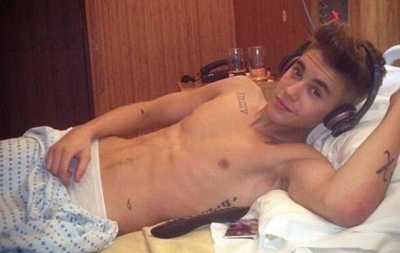 IDOLUL ADOLESCENTELOR, dus de URGENȚĂ la SPITAL! Vezi ce i s-a întâmplat lui Justin Bieber!