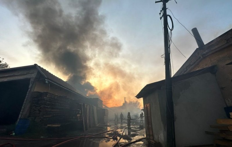 Incendiu la o cabană din Cluj. O femeie a suferit răni grave