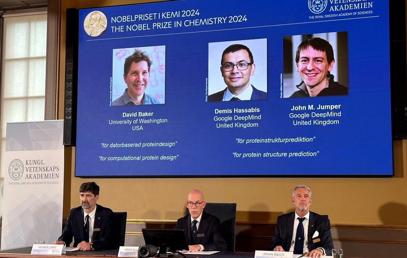 Doi britanici și un american, câștigătorii Premiului Nobel pentru Chimie din 2024, pentru cercetările asupra proteinelor
