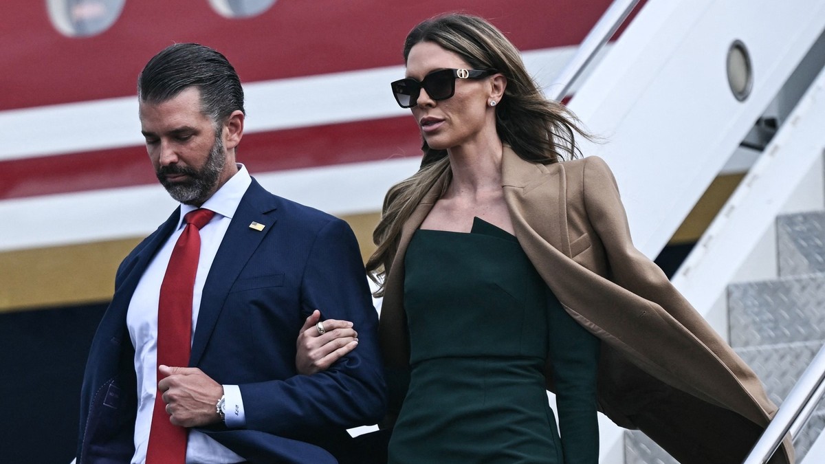 Donald Trump Jr și soția sa Bettina Anderson Sursa foto: Profimedia
