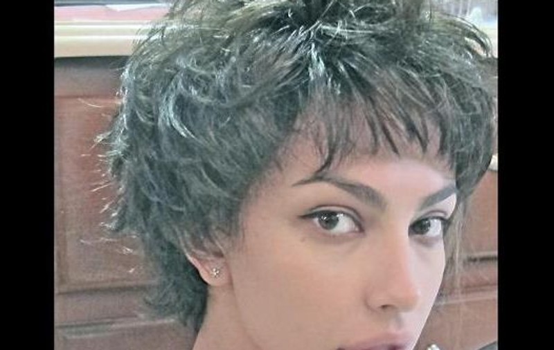 SCHIMBARE RADICALĂ de LOOK pentru Mădălina Ghenea! S-a tuns BĂIEȚEȘTE! Primele păreri: "E oribil!". Ție îți place cum îi stă?