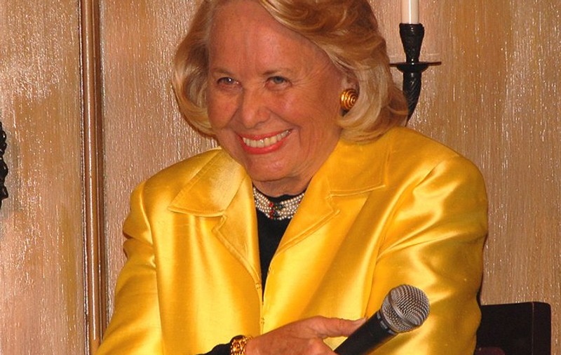 Ziarista Liz Smith a murit. Rubrica ei era cea mai citită din presa americană