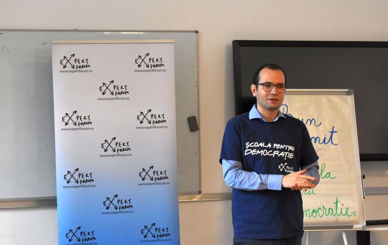 INTERVIU | Septimius Pârvu, Expert Forum: „Va fi un proces anevoios în ziua votării. Să comasezi localele cu orice altceva e o idee proastă”