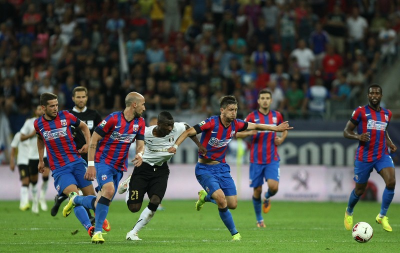 Un dinamovist vine în Ghencea: "Sunt în discuţii cu Steaua!"