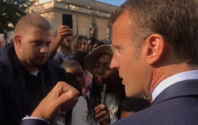VIDEO | Răspunsul lui Macron pentru un tânăr care i s-a plâns că nu își găsește de lucru: "Îți pot găsi un job doar trecând strada"