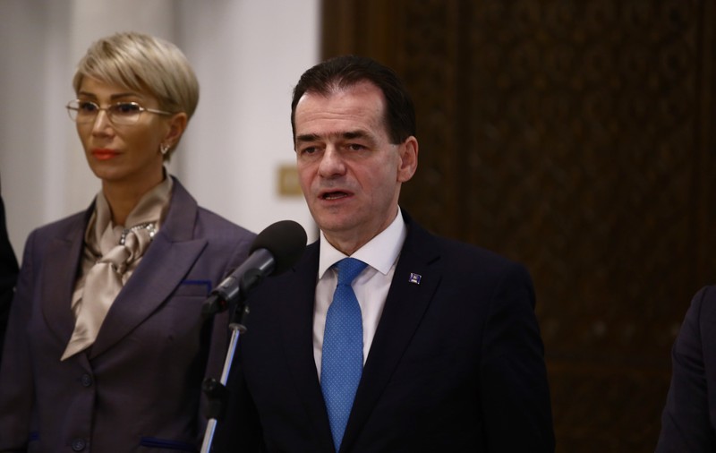 PNL, avertisment pentru PSD, pe tema secţiilor separate la europarlamentare şi referendum: "Îngrădirea dreptului de a alege reprezintă infracţiune!"