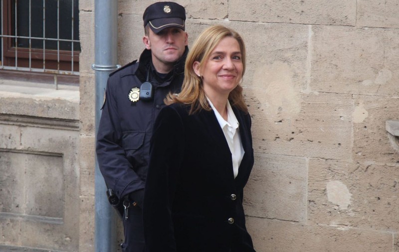 Sora noului rege al Spaniei, inculpată pentru spălare de bani şi fraudă fiscală