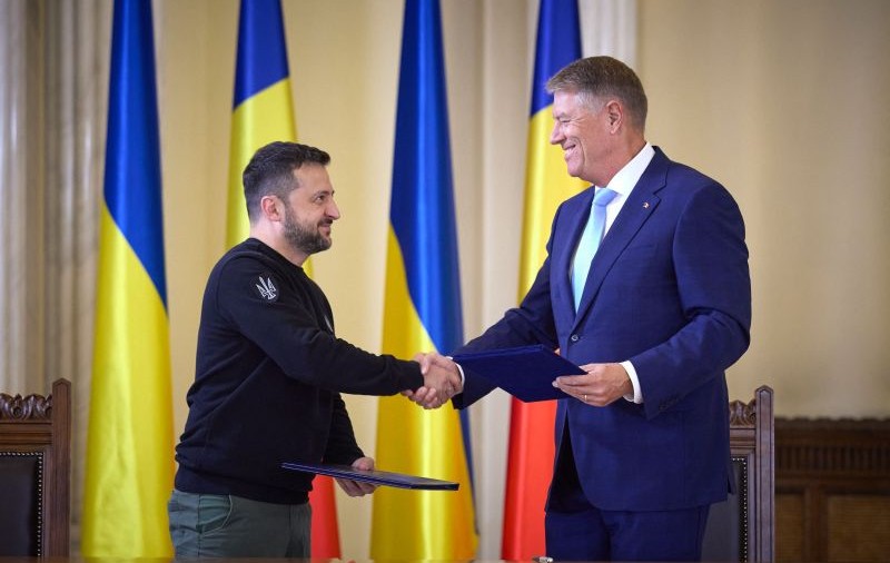 Klaus Iohannis i-a scris lui Zelenski de Ziua Independenţei Ucrainei. „Poziţia României rămâne neschimbată: vom fi alături de Ucraina”