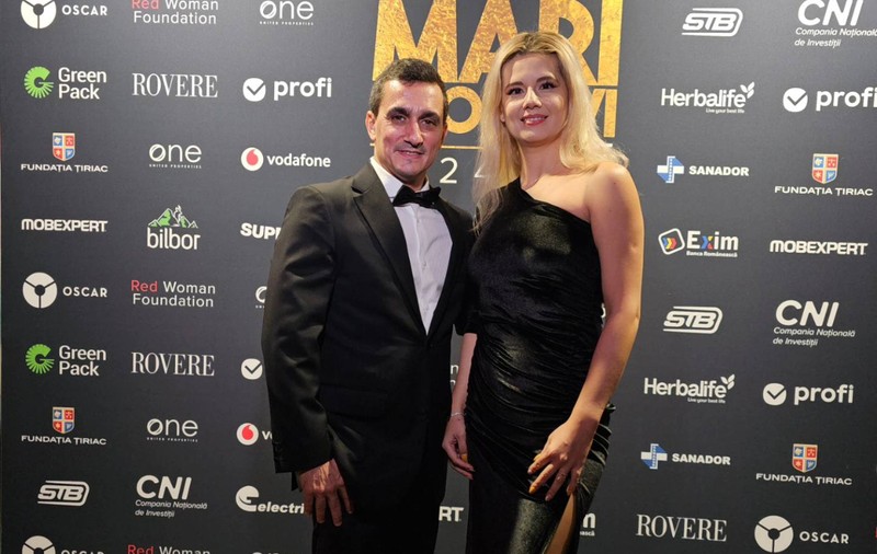 Marian Drăgulescu s-a căsătorit civil cu Simona Carmen. Mireasa n-a purtat o rochie albă: „Ziua nunții”