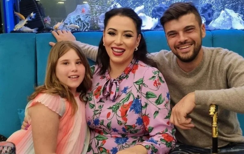 De când Isabela nu l-a văzut pe Marius Elisei. Oana Roman spune cât de afectată e fiica ei de lipsa tatălui: „Ea îl iubește foarte mult”
