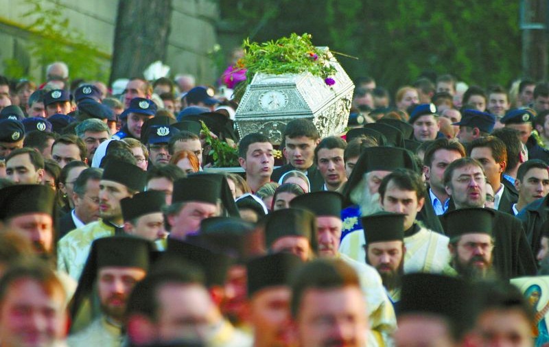 3.500 de ilfoveni pleacă în pelerinaj la moaştele cuvioasei Parascheva