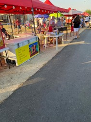 Tarabele au fost amplasate pe marginea unei zone proaspăt asfaltate