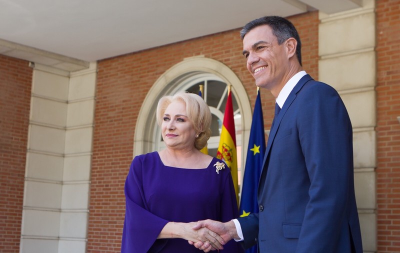 UPDATE/ Viorica Dăncilă, vizită oficială în Spania. A fost primită de omologul său spaniol, Pedro Sanchez (FOTO / VIDEO)